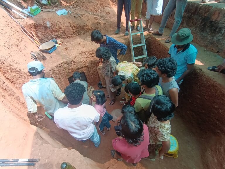 Visiting a 2500 year old excavation site